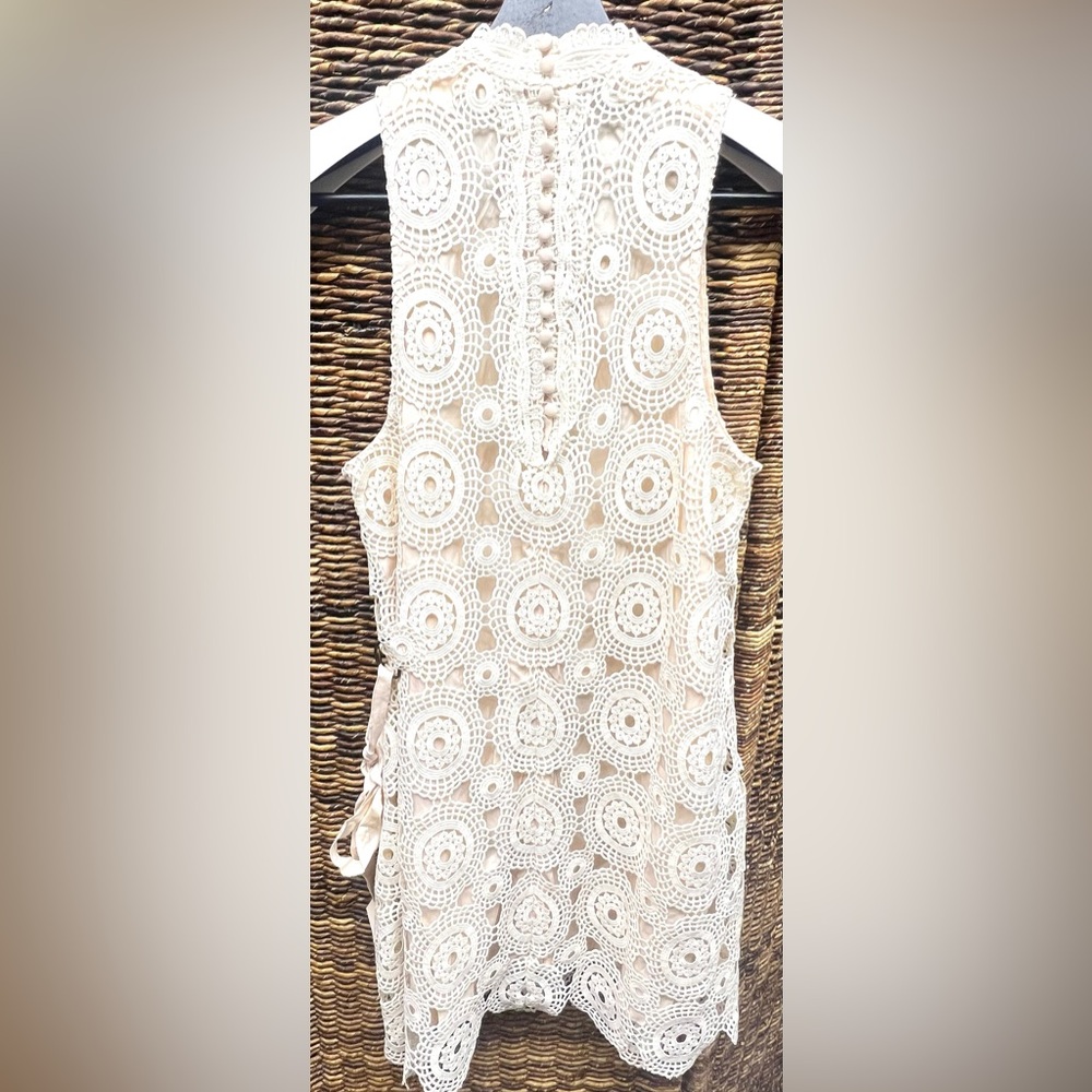 Free People, Cream‎ Dress, Lace , Size:6, Side belt - Picture 5 of 8